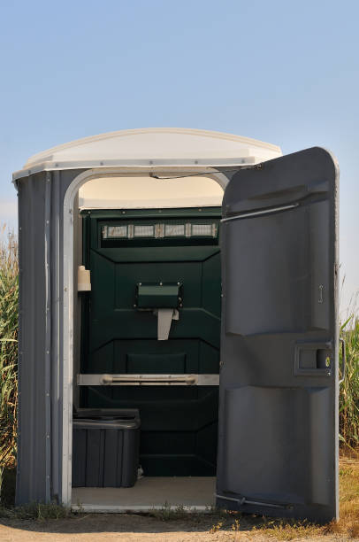Best Luxury portable toilet rental  in Glenwood Landing, NY